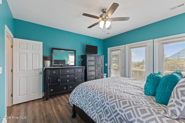 2009 Emerald Drive, Emerald Isle, NC 28594