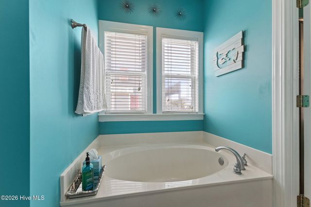 2009 Emerald Drive, Emerald Isle, NC 28594