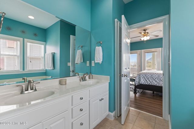 2009 Emerald Drive, Emerald Isle, NC 28594