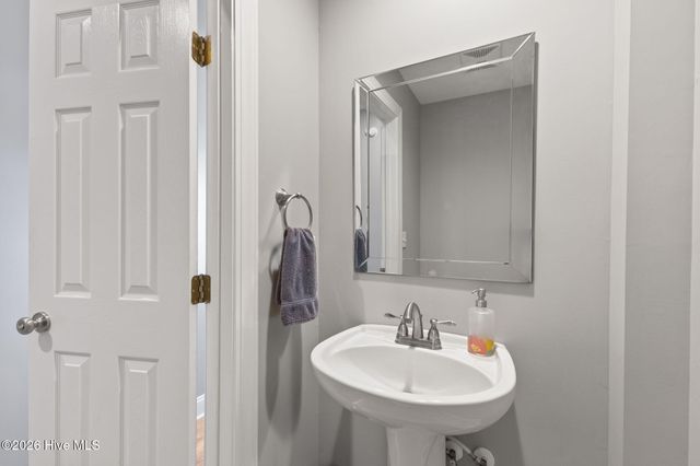 2009 Emerald Drive, Emerald Isle, NC 28594