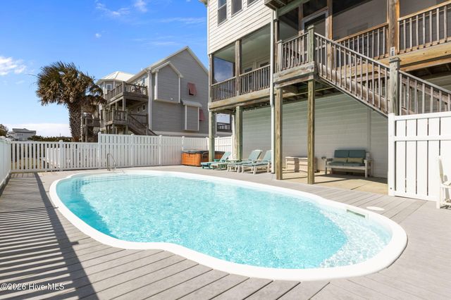 2009 Emerald Drive, Emerald Isle, NC 28594