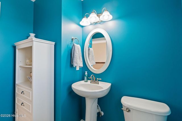 2009 Emerald Drive, Emerald Isle, NC 28594