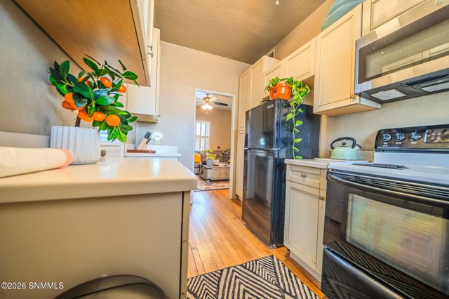 129 W Willoughby Avenue, Las Cruces, NM 88005