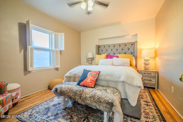 129 W Willoughby Avenue, Las Cruces, NM 88005