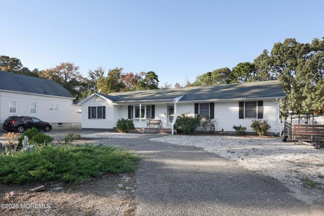 443 E Arverne Avenue, Ocean Gate, NJ 08740