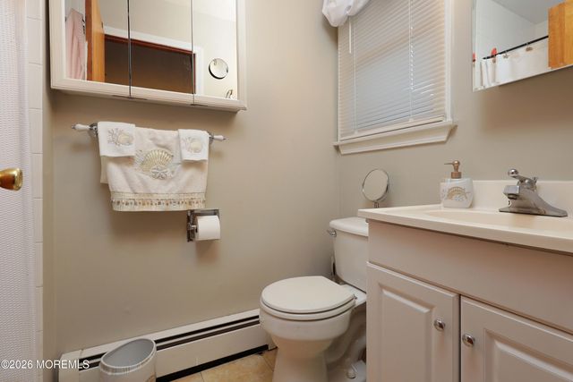 443 E Arverne Avenue, Ocean Gate, NJ 08740