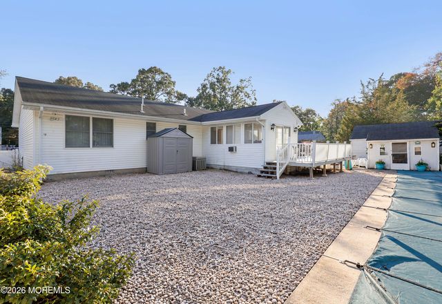 443 E Arverne Avenue, Ocean Gate, NJ 08740