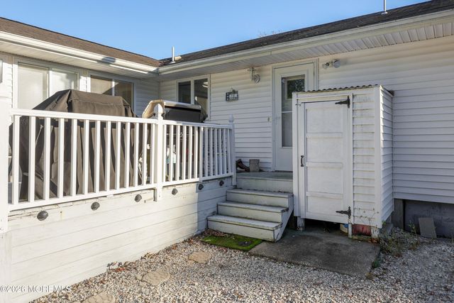 443 E Arverne Avenue, Ocean Gate, NJ 08740
