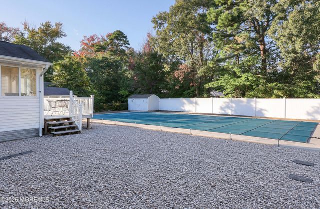 443 E Arverne Avenue, Ocean Gate, NJ 08740