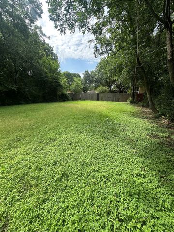 1920 Pembroke Street, Irving, TX 75060