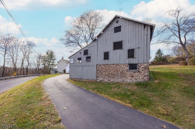 331 Milford Mt Pleasant Rd, Milford Boro, NJ 08848