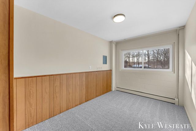 918 S Broas Street, Belding, MI 48809