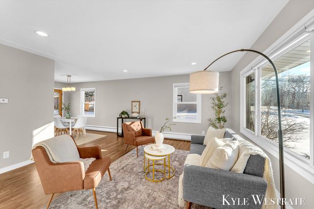 918 S Broas Street, Belding, MI 48809