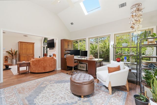 7 Foxhunt Dr, Hilton Head Island, SC 29926