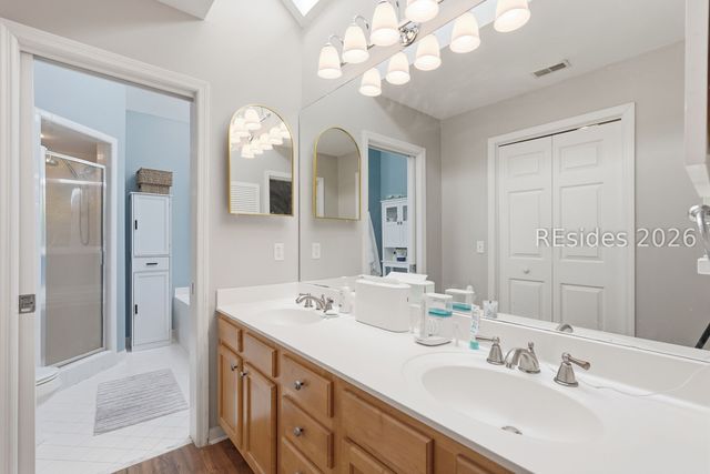 7 Foxhunt Dr, Hilton Head Island, SC 29926