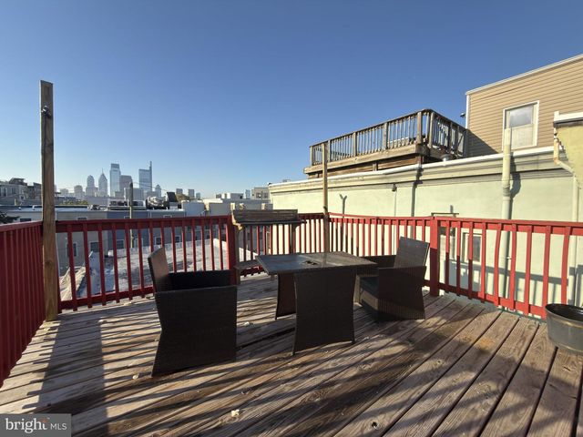 1242 N 18TH ST, Philadelphia, PA 19121