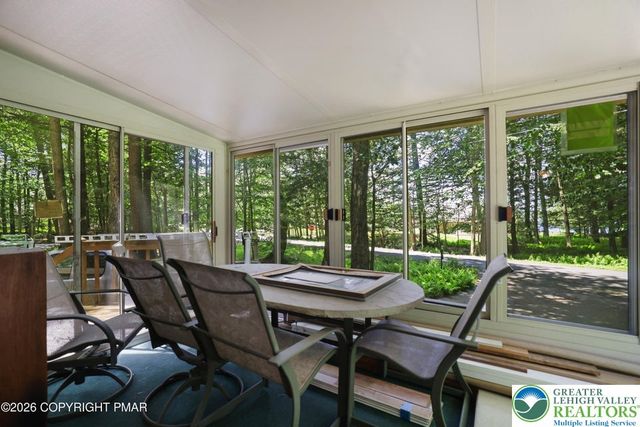 27 Longfellow Circle, Penn Forest Twp, PA 18210