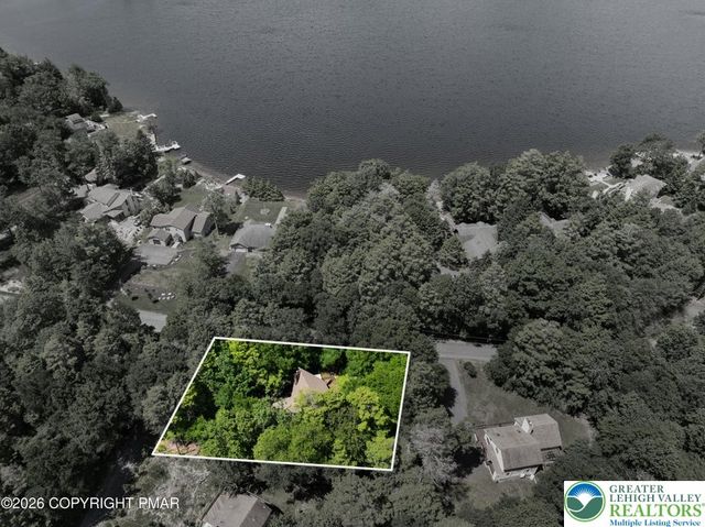 27 Longfellow Circle, Penn Forest Twp, PA 18210