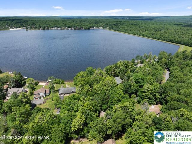 27 Longfellow Circle, Penn Forest Twp, PA 18210