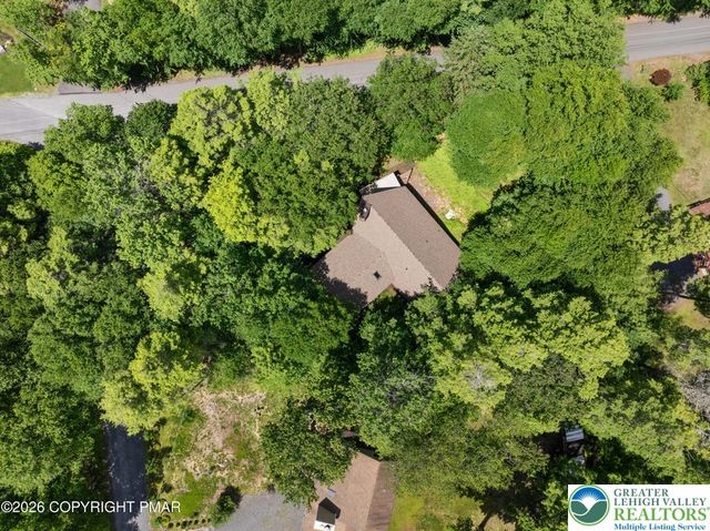 27 Longfellow Circle, Penn Forest Twp, PA 18210