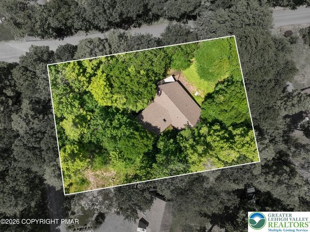 27 Longfellow Circle, Penn Forest Twp, PA 18210