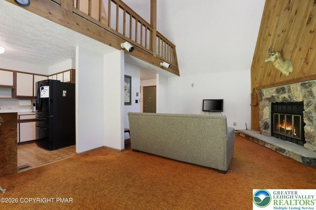 27 Longfellow Circle, Penn Forest Twp, PA 18210