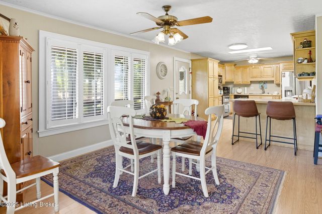 303 Quartermouse Rd, Shepherdsville, KY 40165