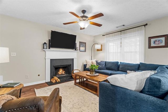 3460 Friendship Farm Drive, Buford, GA 30519