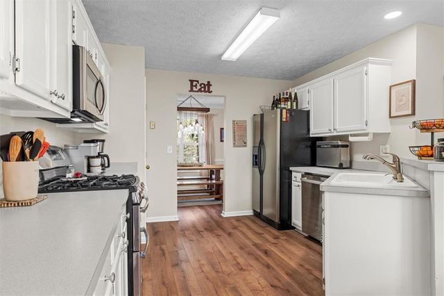 3460 Friendship Farm Drive, Buford, GA 30519