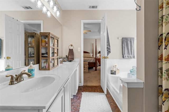 3460 Friendship Farm Drive, Buford, GA 30519