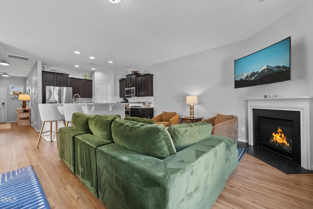 1027 Renewal Place, Raleigh, NC 27603