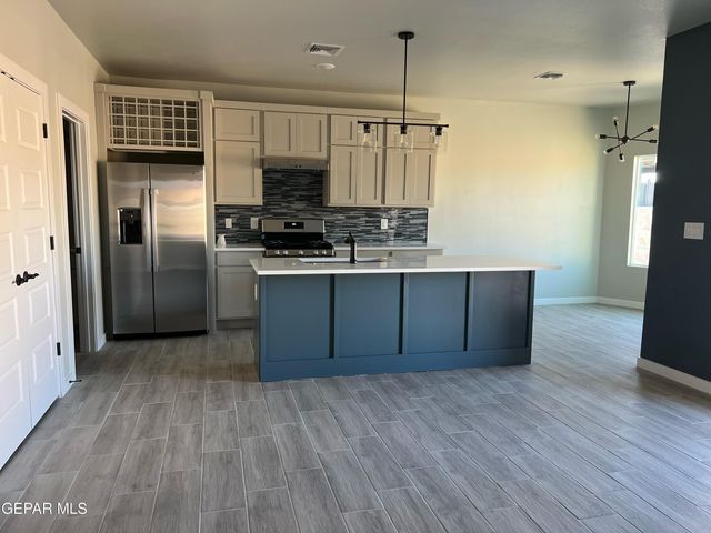 14559 Corby Place, Horizon City, TX 79928