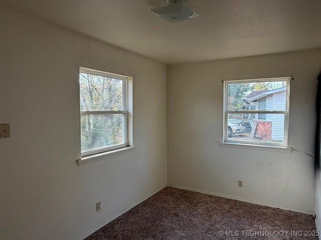 1509 E 4th Street, Okmulgee, OK 74447