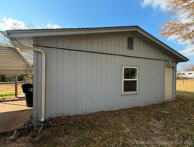 1509 E 4th Street, Okmulgee, OK 74447