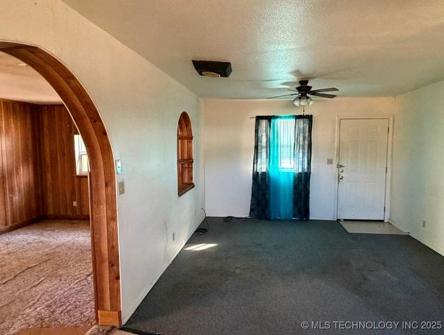 1509 E 4th Street, Okmulgee, OK 74447