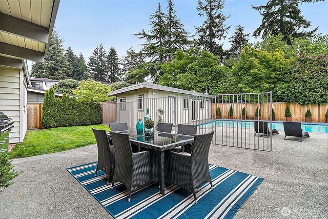 215 SW 178th Street, Normandy Park, WA 98166