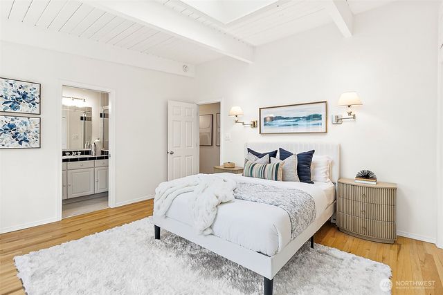 215 SW 178th Street, Normandy Park, WA 98166