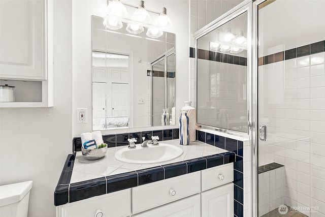 215 SW 178th Street, Normandy Park, WA 98166