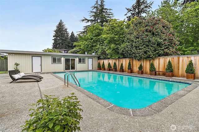 215 SW 178th Street, Normandy Park, WA 98166