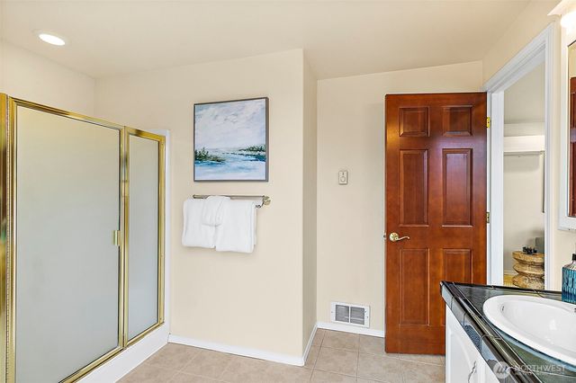 215 SW 178th Street, Normandy Park, WA 98166