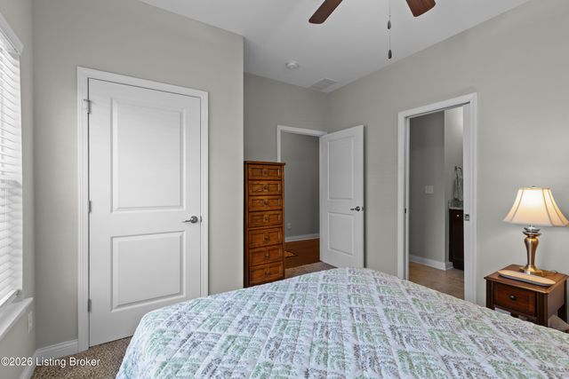 9905 Lindsey Springs Way 91, Louisville, KY 40291