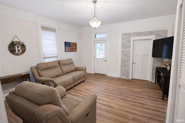 614 N Hart Street, Princeton, IN 47670