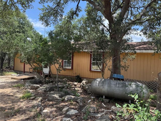 1101 Days End RD, Wimberley, TX 78676