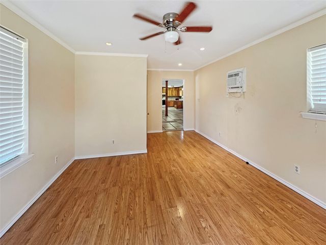 1101 Days End RD, Wimberley, TX 78676