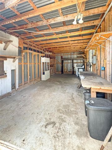 1101 Days End RD, Wimberley, TX 78676