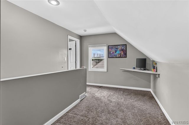 304 Vicksburg Avenue, Tonawanda, NY 14150