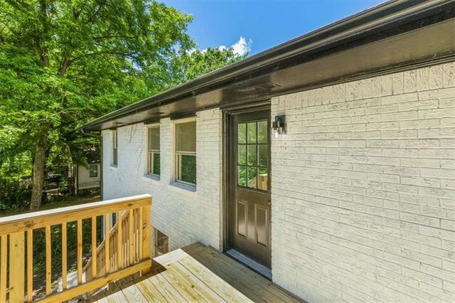 1400 North NW Avenue, Atlanta, GA 30318