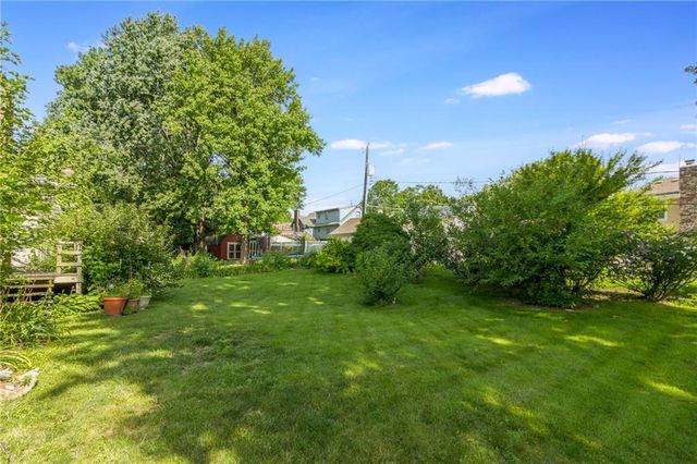 16312 E 28th Street, Independence, MO 64055