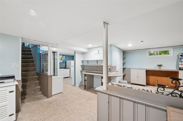 1210 Hyman Avenue, Bay Shore, NY 11706