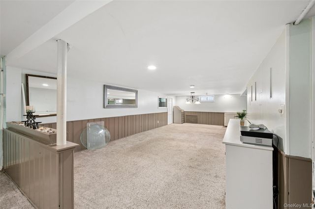 1210 Hyman Avenue, Bay Shore, NY 11706